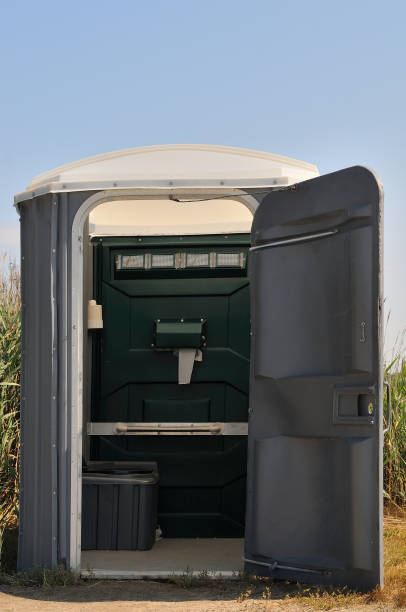 Affordable portable toilet rental in Glandorf, OH